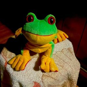 Beautiful Vintage 10” Ganz Plush Frog